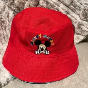 Disney Mickey Mouse Funhouse Reversible Bucket Toddler Hat (Red)